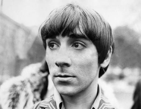 ... properties (comic books, TV shows, movies that have already been made twice before coughhulkcough, etc.), it&#39;s kind of shocking that a Keith Moon biopic ... - keith_moon_moonie